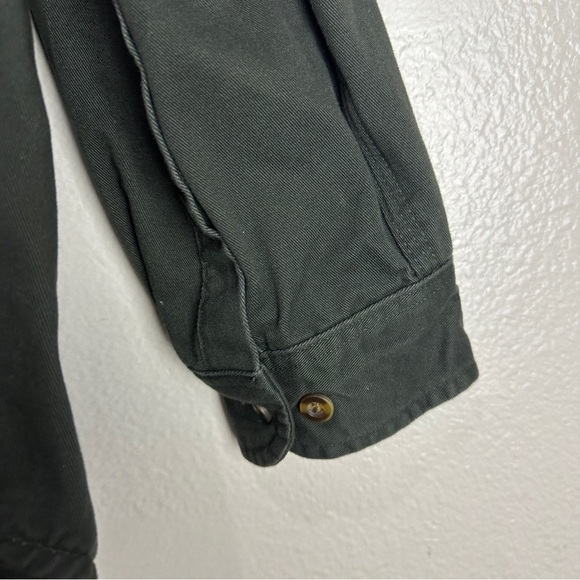 Carhartt Original Long Sleeve Button Up Shirt Size Large - Picture 3 of 8